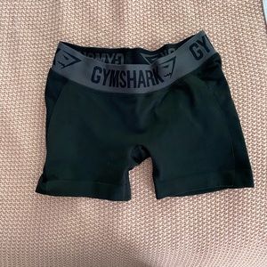 NEVER WORN GYMSHARK FLEX SHORT